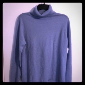 Neiman Marcus Cashmere Turtleneck - Size L